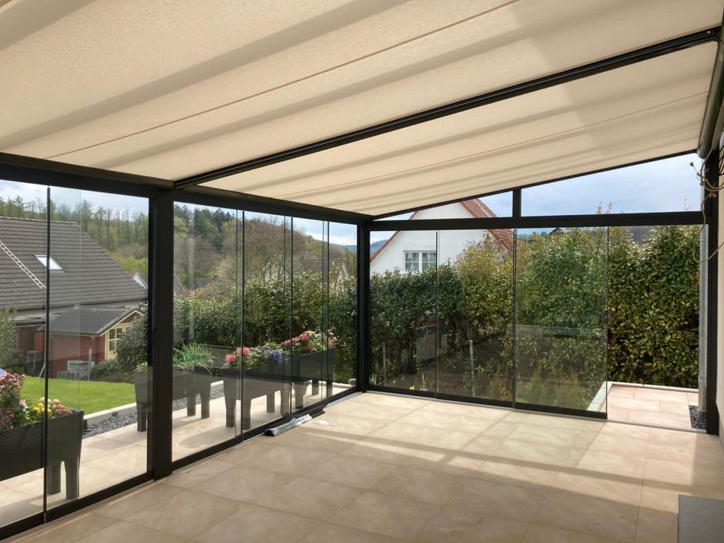 Terrassenüberdachung mit Markise in Lingen